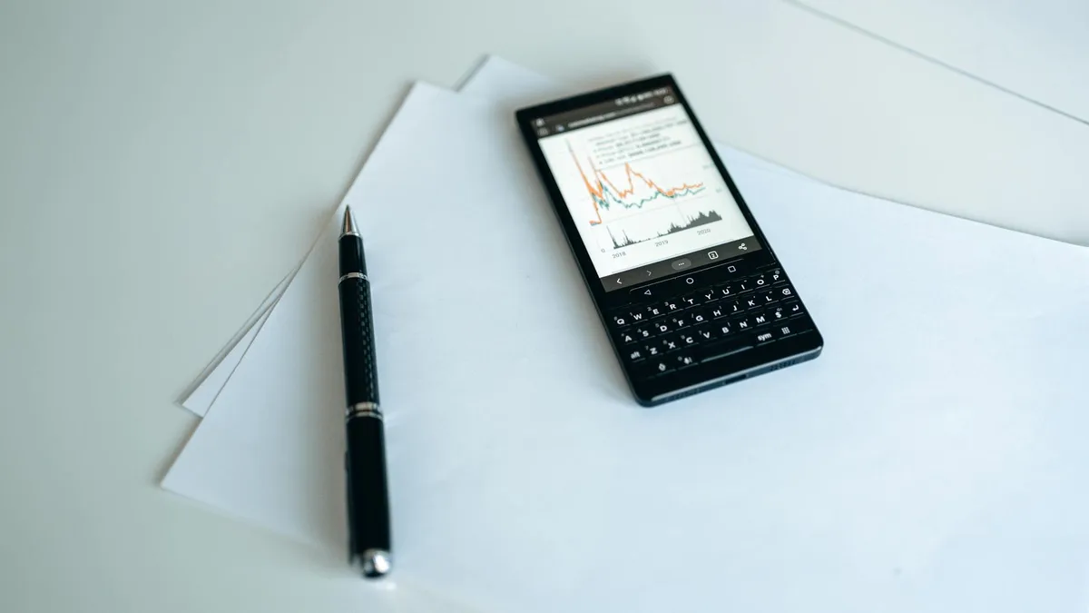Smartphone showing ecommerce product research for Malaysian online sellers